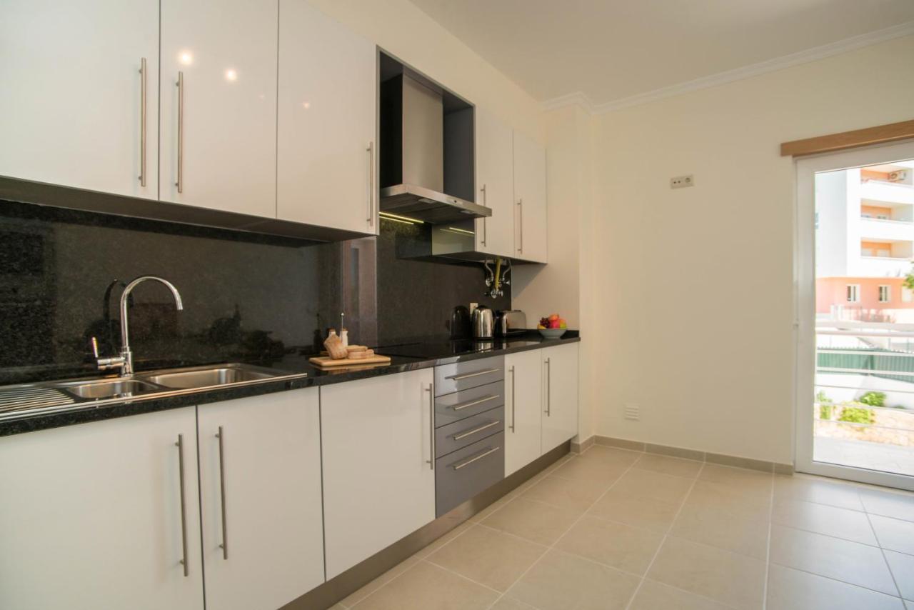Central Modern 2 Bed Apartment Armação de Pêra Eksteriør bilde