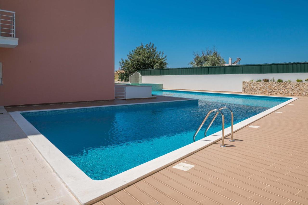 Central Modern 2 Bed Apartment Armação de Pêra Eksteriør bilde